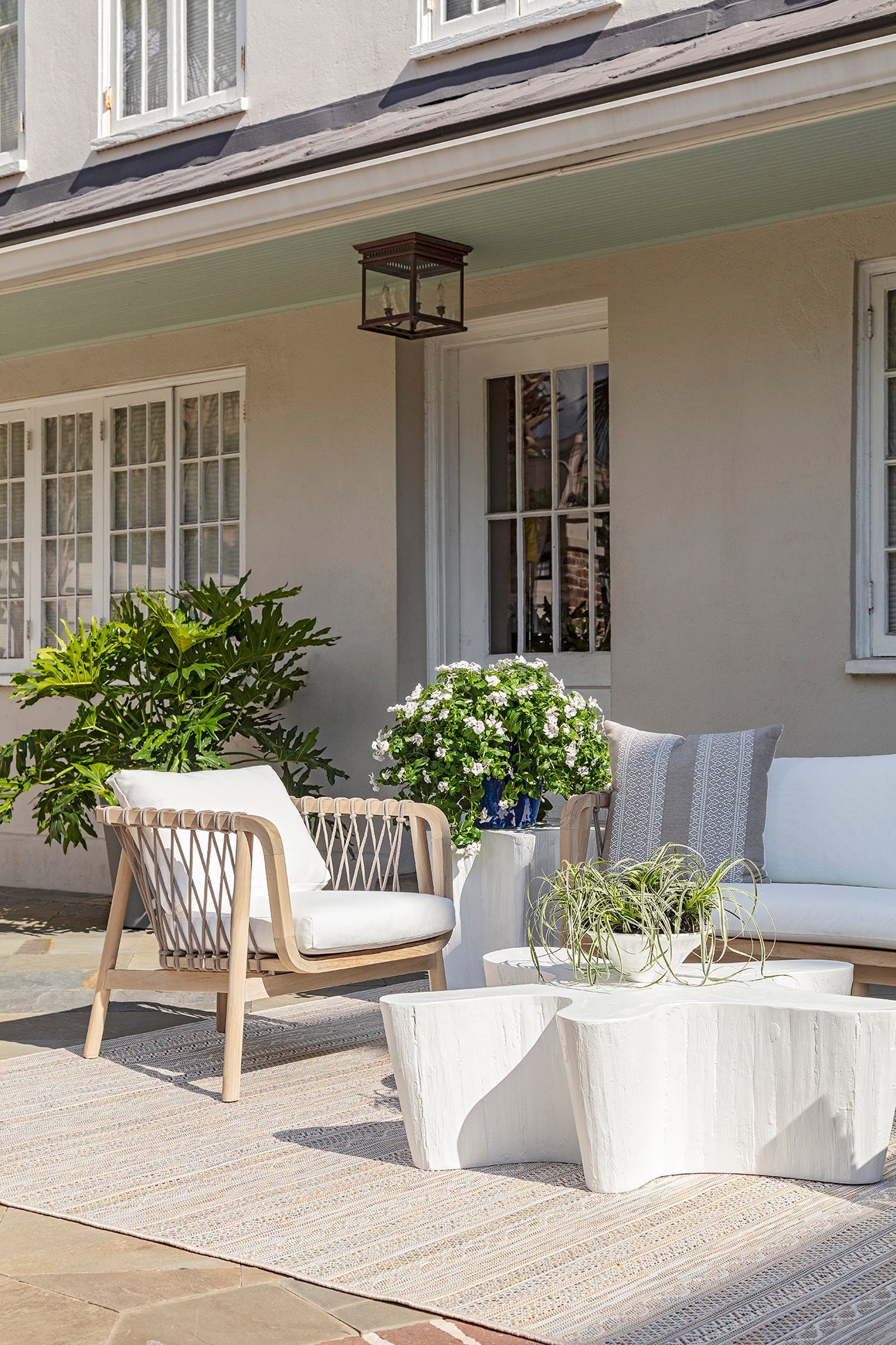 Designing Tranquility: How Zen-Inspired Rugs Create Serene Sanctuaries